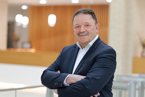 Portrait von Gerhard Asshauer