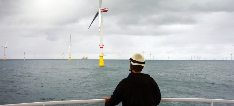 Mitarbeiter im Offshore-Windpark