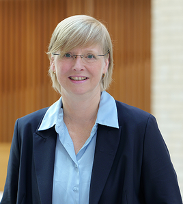 Portrait von Sabine Schmax
